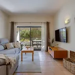 Elegant In With Pool *