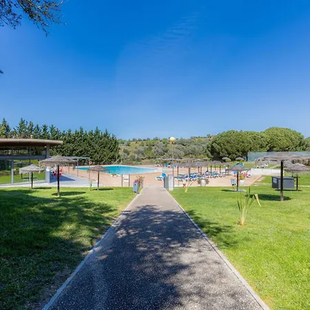 Elegant In With Pool לאגוּ‏ש